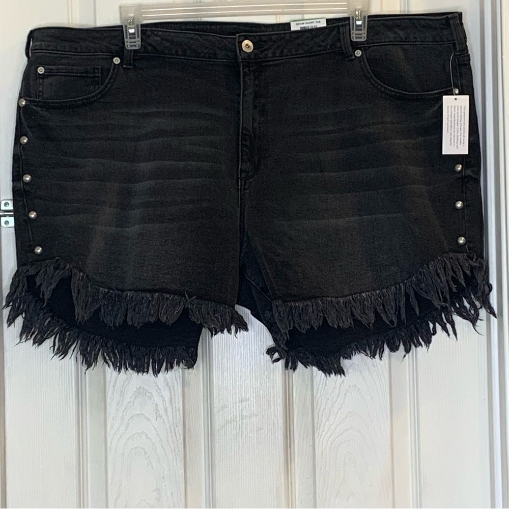 INC Core Denim Black Frayed Shorts Washed Black Size 26W